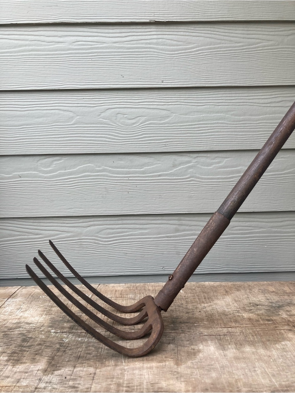 Vintage Farming Tool Wood Handle Manure Drag Rake 4 Tine Stamped Dorcy - Picture 3 of 14